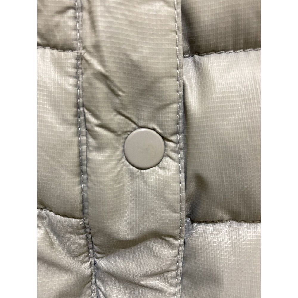 Gap‎ Womens Down Puffer Vest Size L Gray Zip Snap Packable Outdoors Winter Layer - Picture 4 of 15